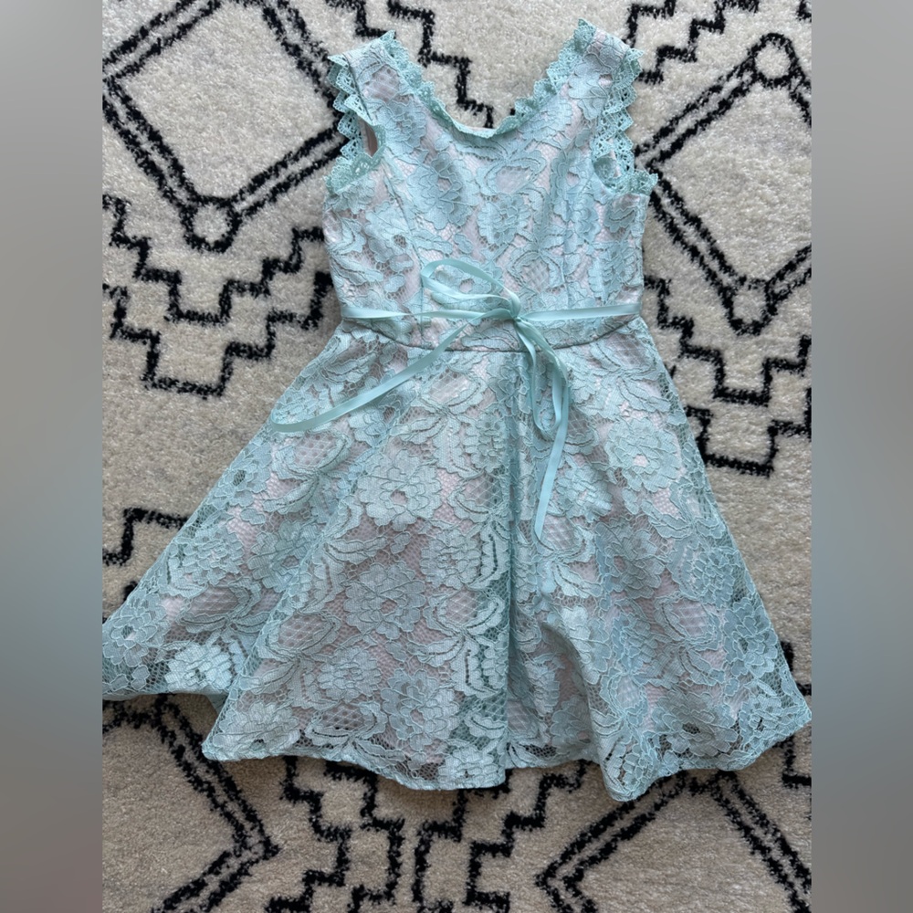 Rare Editions Mint Lace Dress